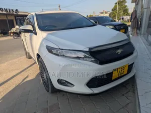 Toyota Harrier 2015 White