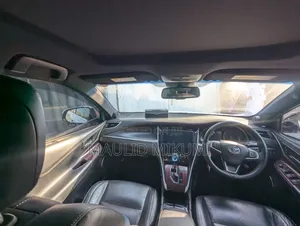 Toyota Harrier 2015 White