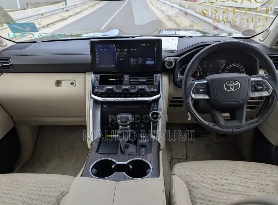 Toyota Land Cruiser 2024 Black