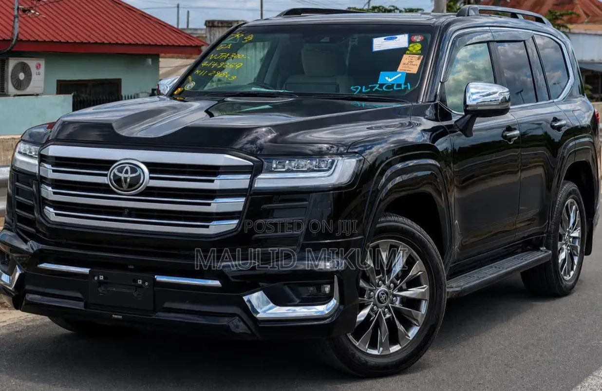 Toyota Land Cruiser 2024 Black