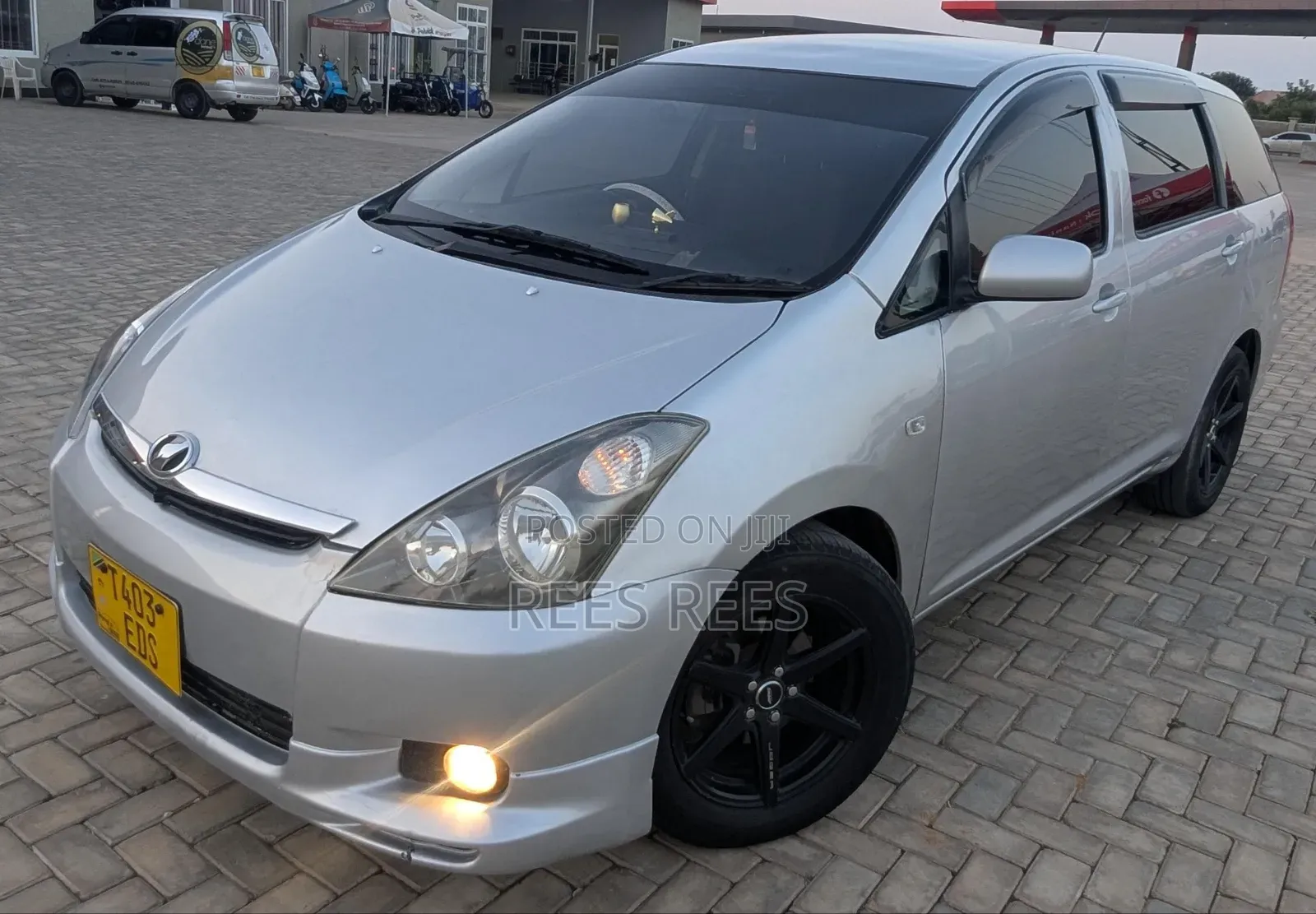 Toyota Wish 2007 Silver