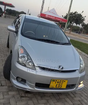Toyota Wish 2007 Silver