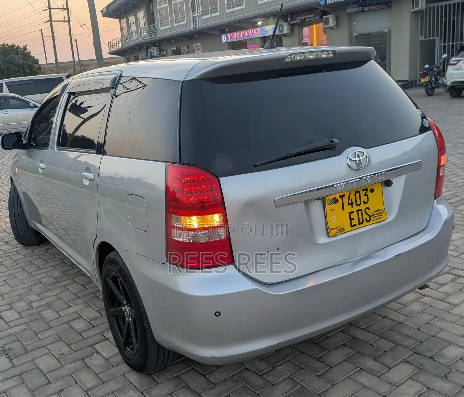 Toyota Wish 2007 Silver