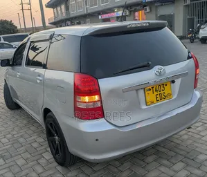 Toyota Wish 2007 Silver