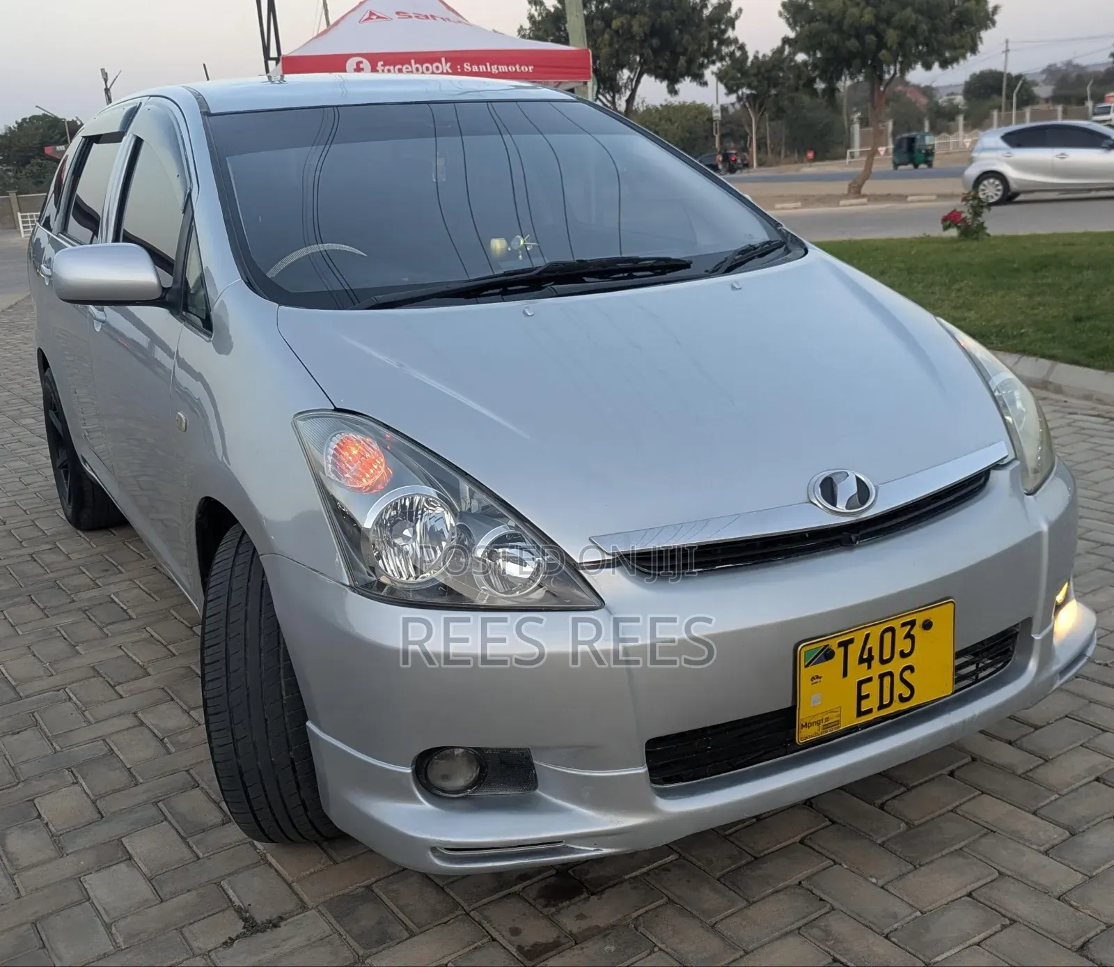 Toyota Wish 2007 Silver