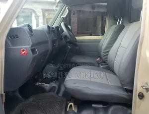 Toyota Land Cruiser 2016 Beige