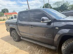 Volkswagen Amarok 2017 Black