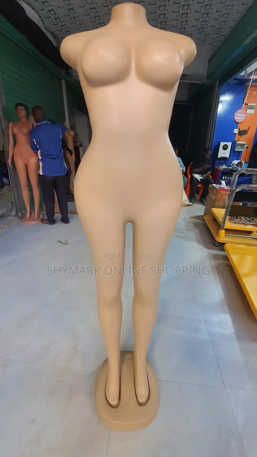Mdoli Wa Kike Full Usio Na Kichwa Normal (Mannequin)