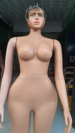 Mdoli Wa Kike Full Kichwa Na Mikono (Female Mannequin)