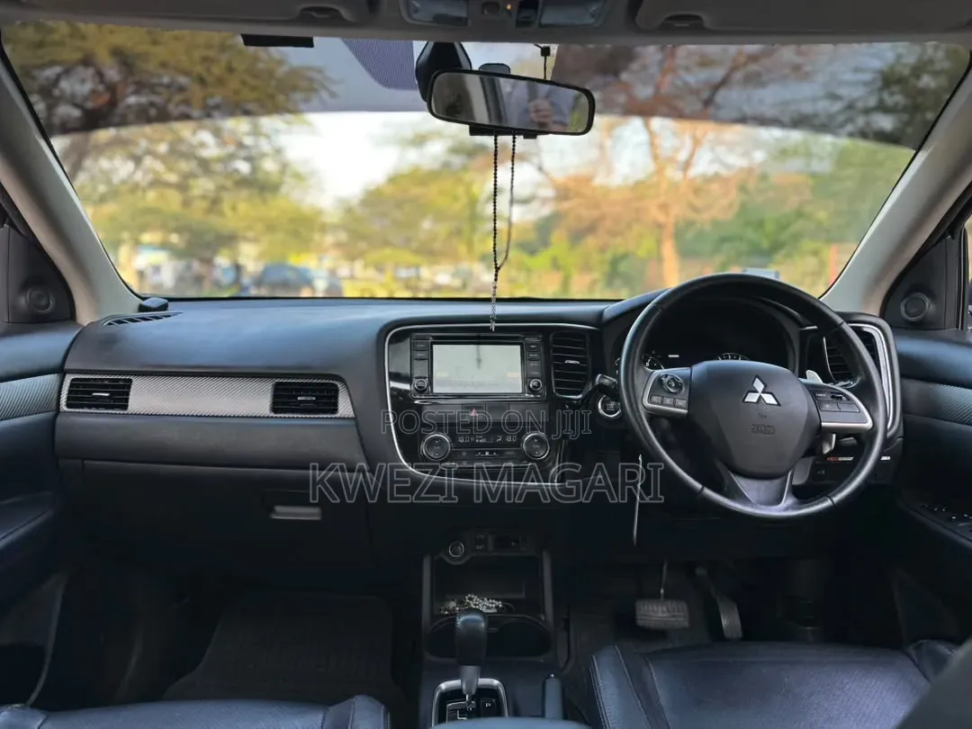 Mitsubishi Outlander 2015 Blue