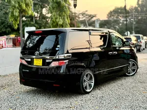 Toyota Vellfire 2009 Black