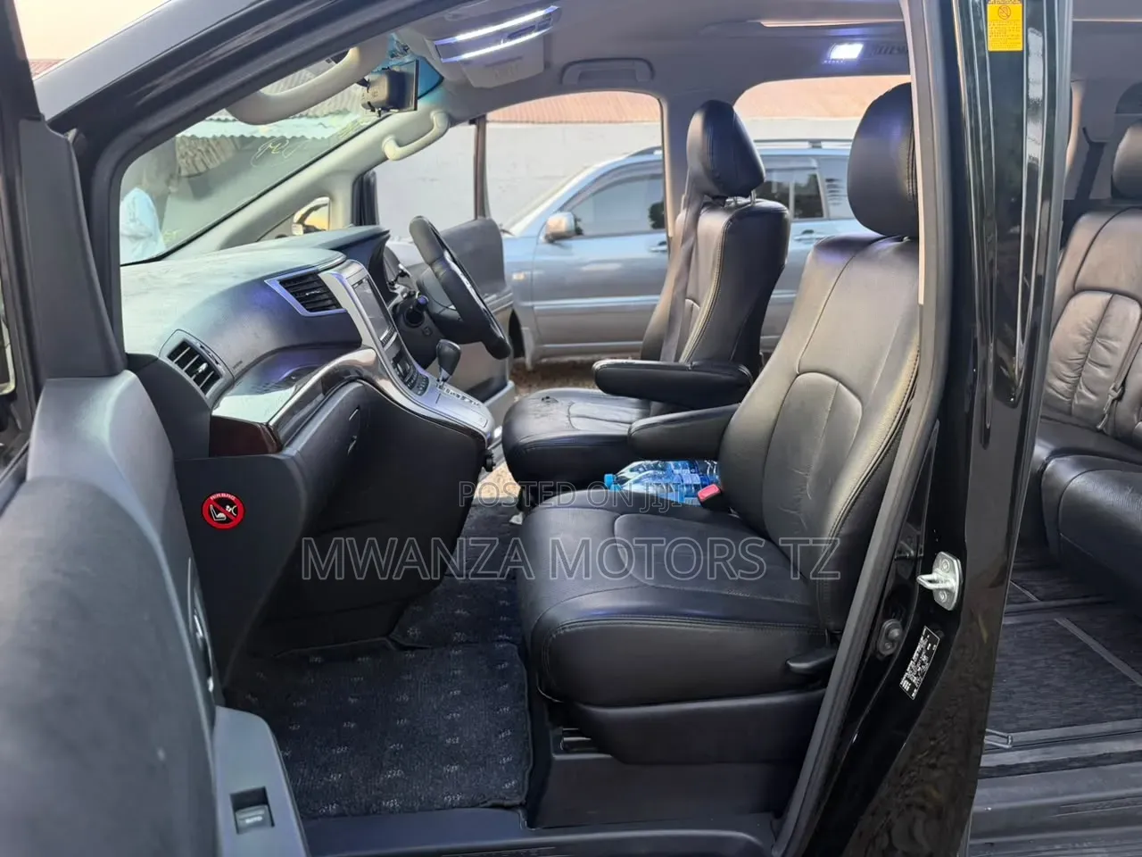 Toyota Vellfire 2009 Black