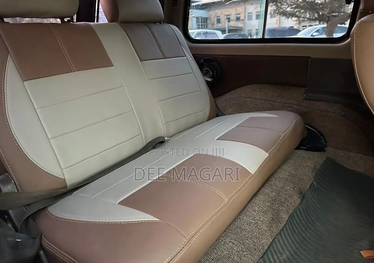Nissan Patrol 1992 Brown