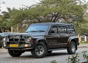 Nissan Patrol 1992 Brown