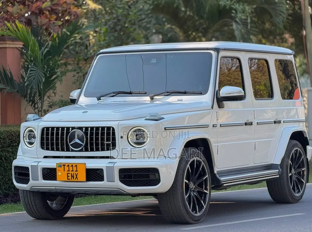 Mercedes-Benz G-Class 2021 White