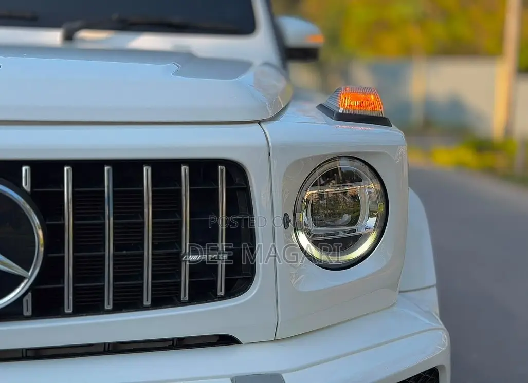 Mercedes-Benz G-Class 2021 White