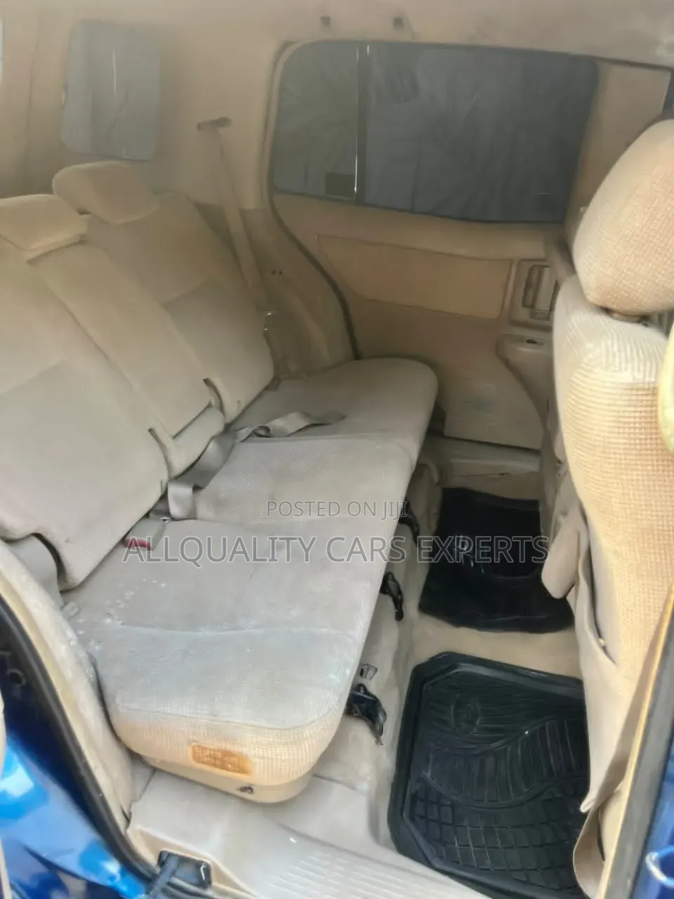 Toyota Raum 2003