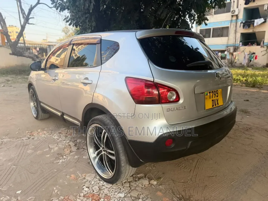 Nissan Dualis 2009 Silver