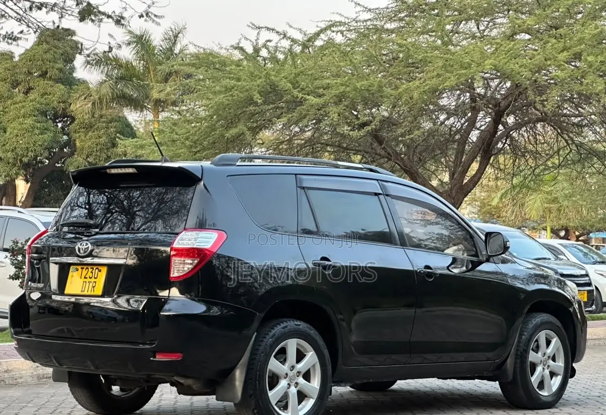 Toyota Vanguard 2009 Black