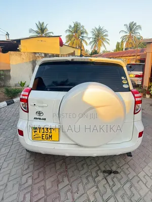 Toyota RAV4 2008 White