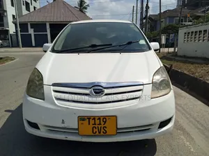 Toyota Corolla Spacio 2003