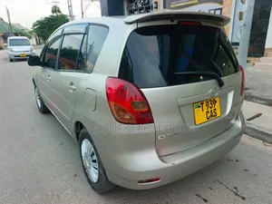 Toyota Corolla Spacio 2002
