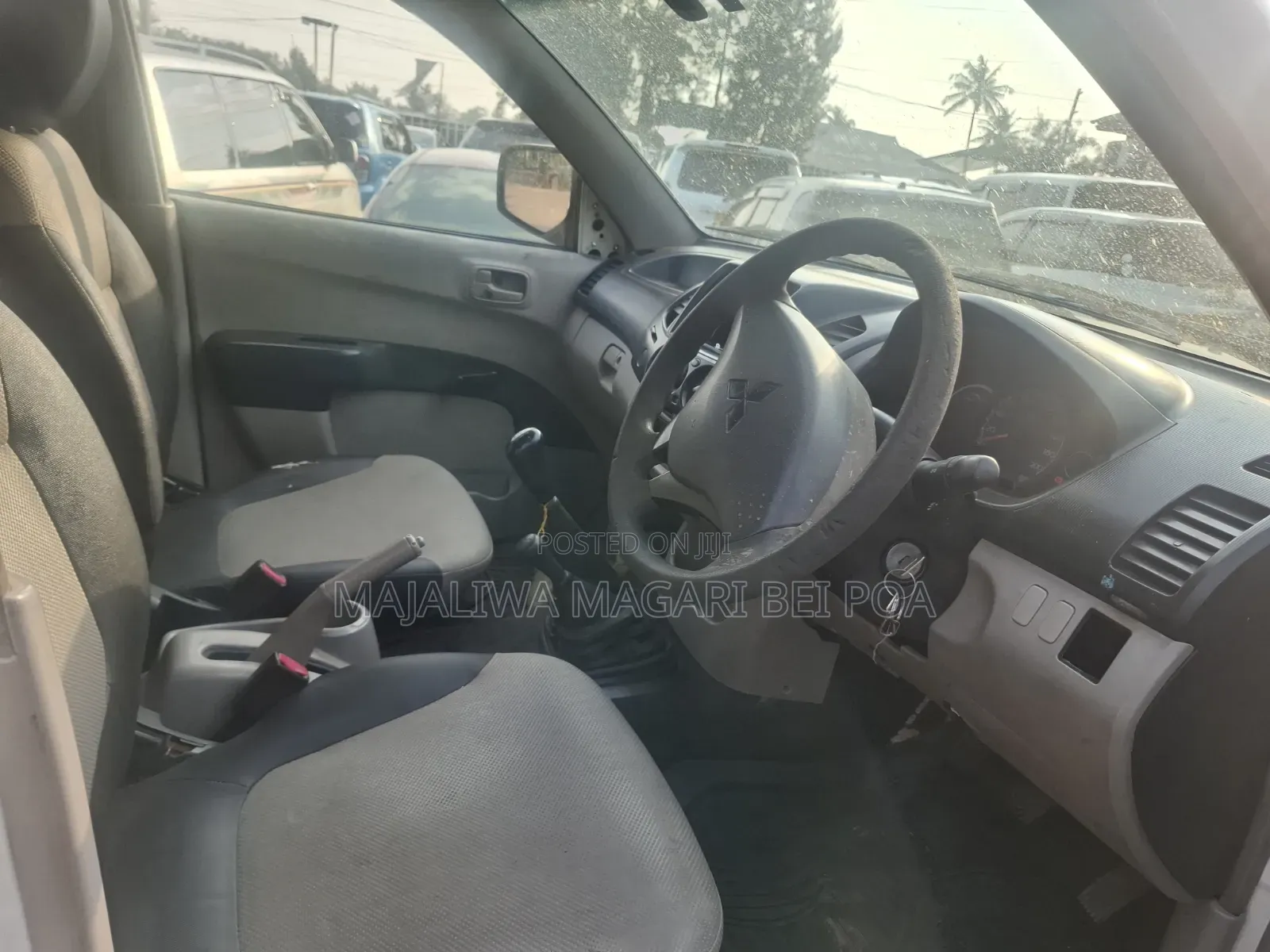 Mitsubishi Pajero 2004 White