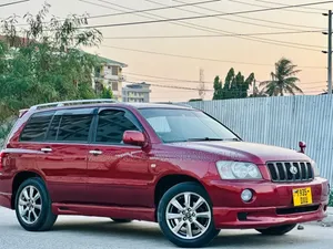Toyota Kluger 2005 Red