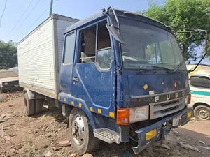 Mitsubishi Fuso Single 2004 Black