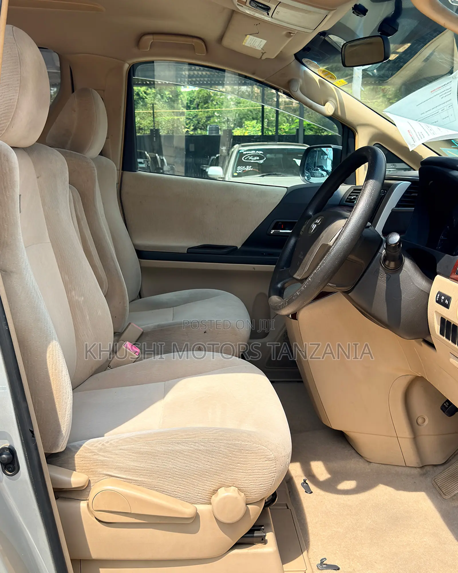 Toyota Alphard 2009 Silver