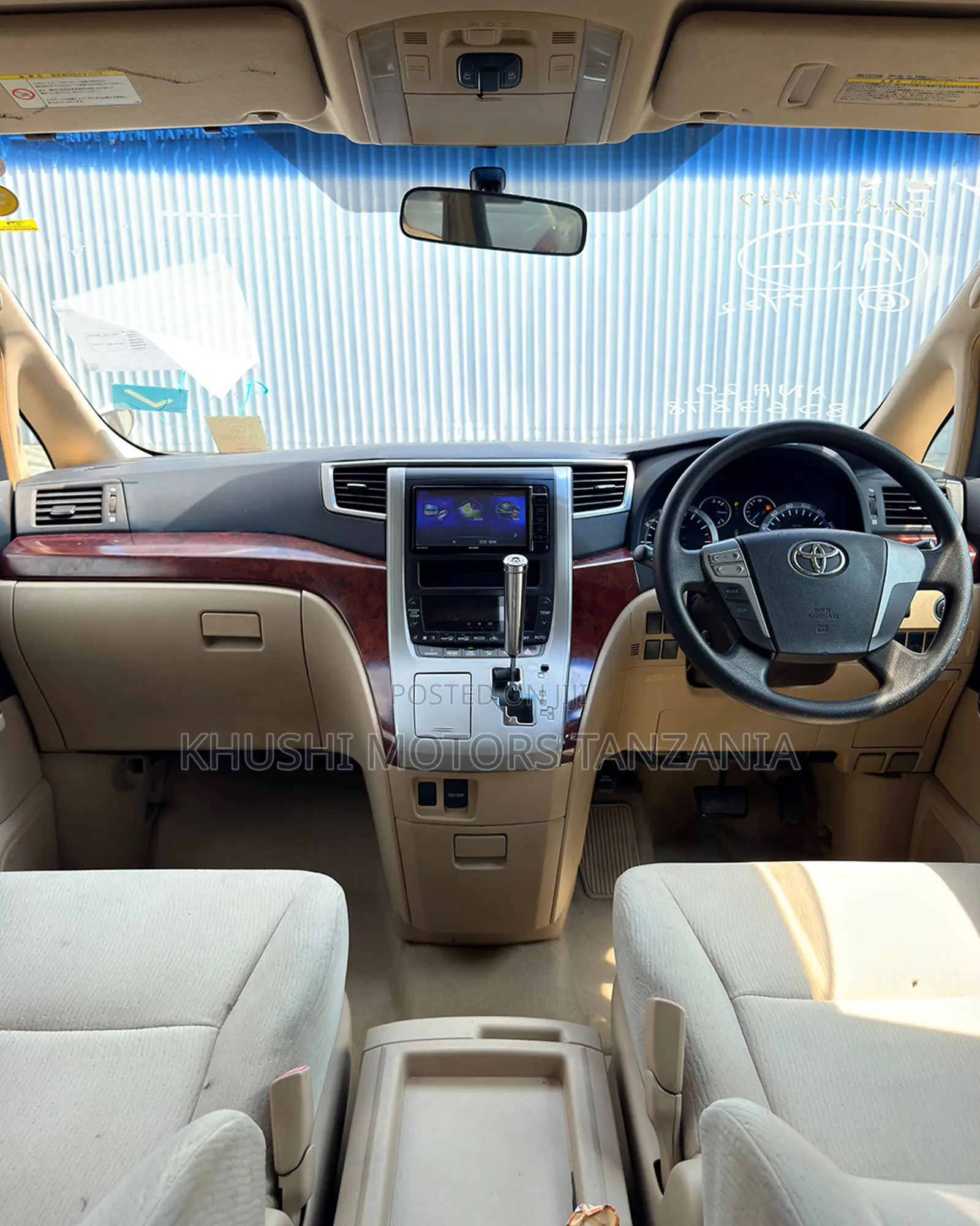 Toyota Alphard 2009 Silver