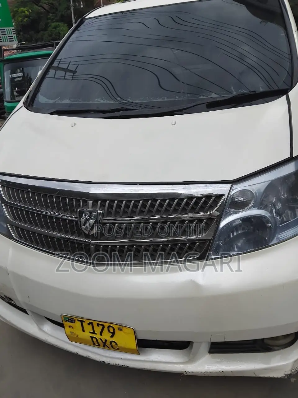 Toyota Alphard 2004 Pearl