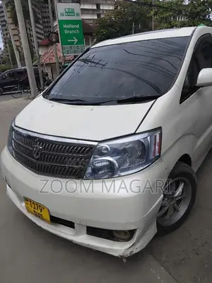 Toyota Alphard 2004 Pearl