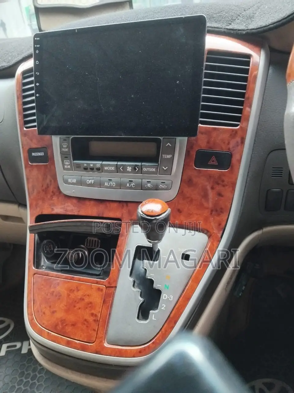 Toyota Alphard 2004 Pearl