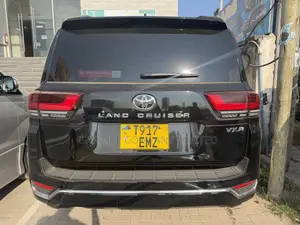 Toyota Land Cruiser 2025 Black