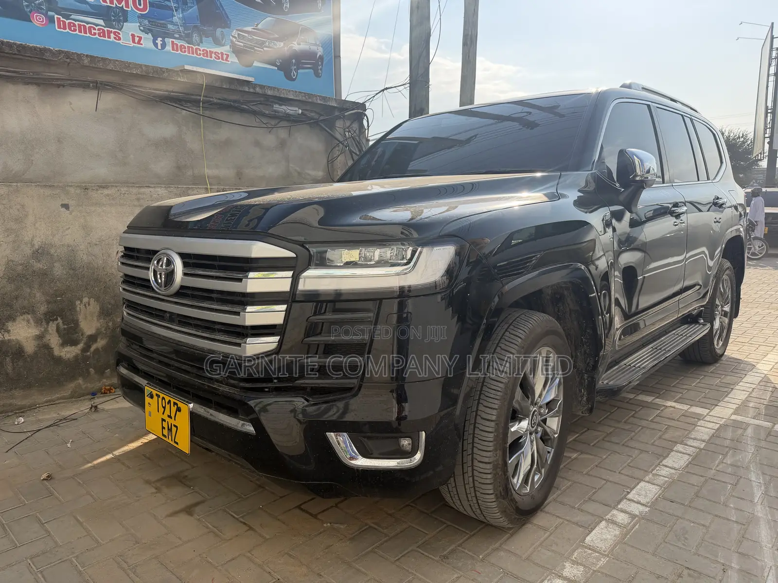 Toyota Land Cruiser 2025 Black