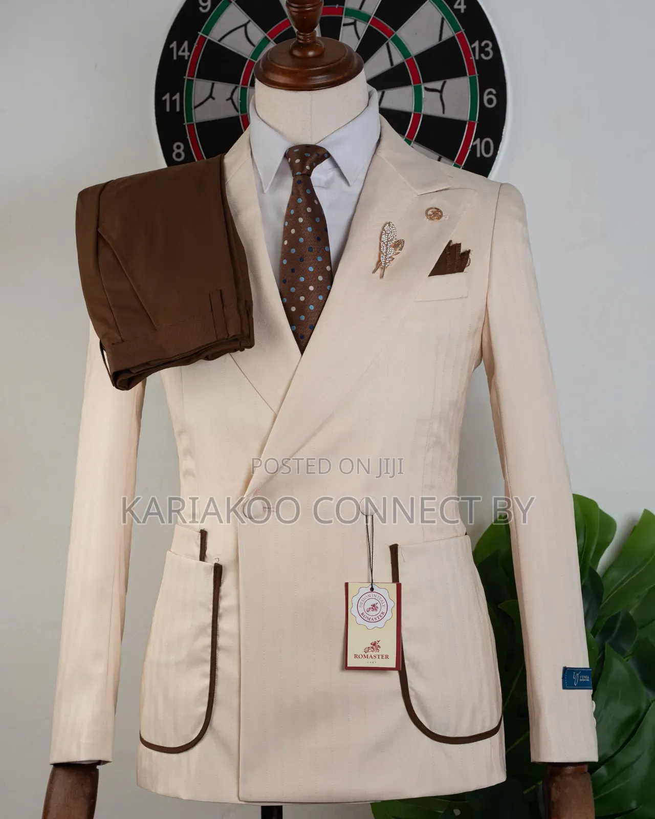 ​Luxury Men's Off-White 2-Piece Pinstripe Wedding Suit