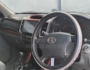 Toyota Land Cruiser Prado 2004 Gray