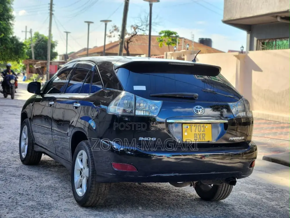 Toyota Harrier 2005 Black