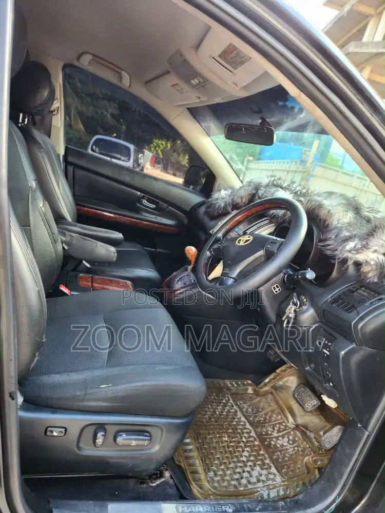 Toyota Harrier 2005 Black