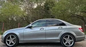 Mercedes-Benz C200 2009