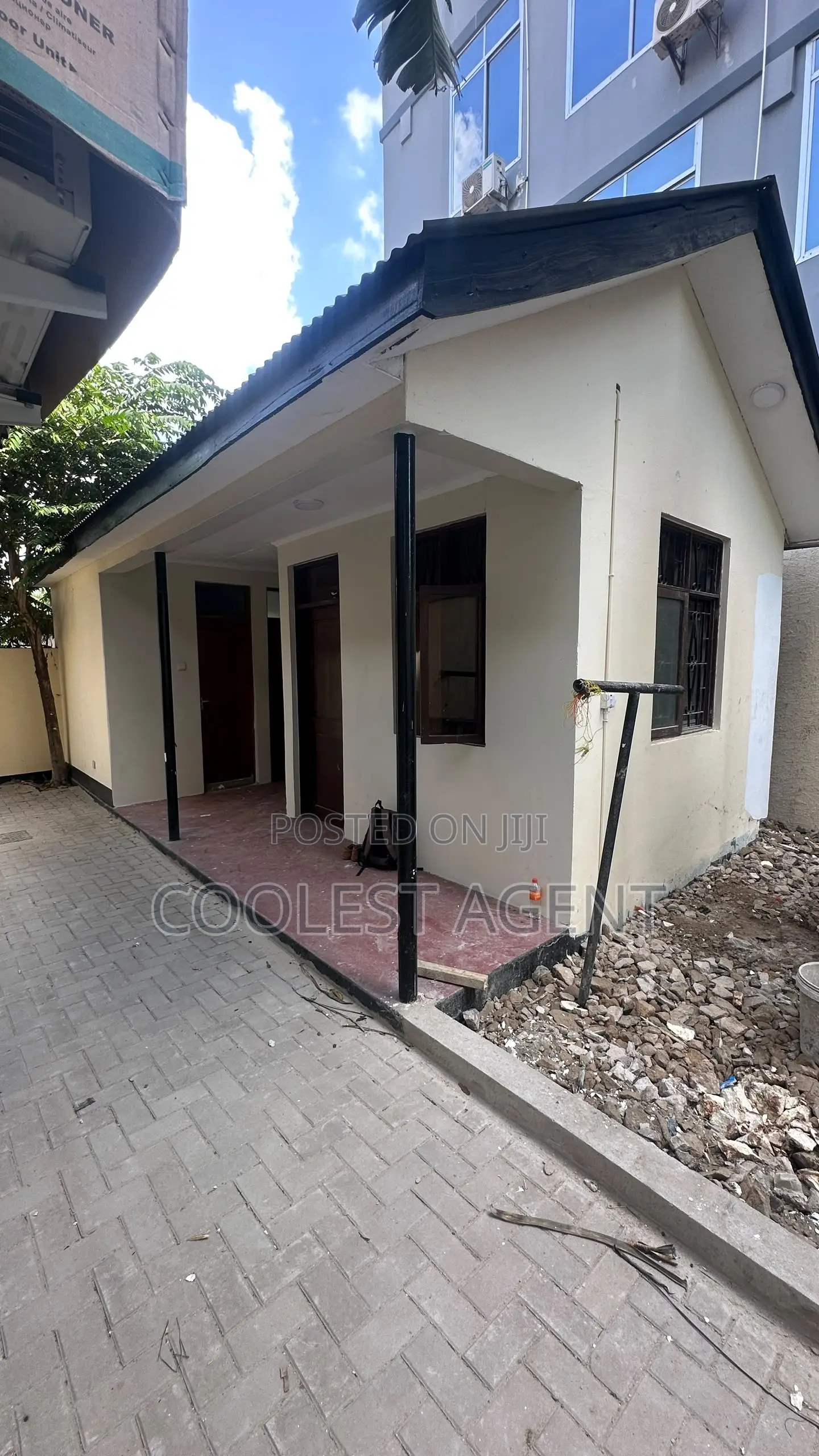 3bdrm House in Coolest Estate, Kinondoni for rent