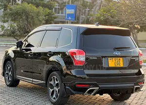 Subaru Forester 2015 Black