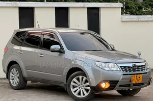 Subaru Forester 2011
