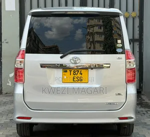 Toyota Premio 2008 Silver