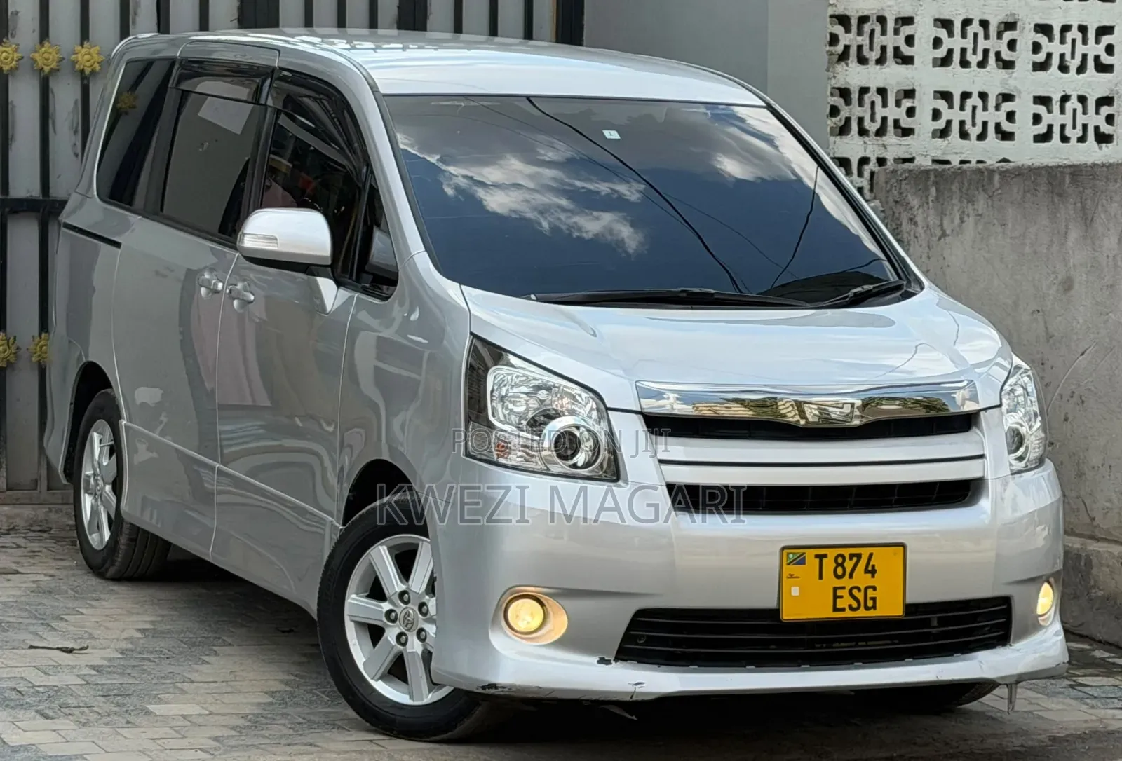 Toyota Premio 2008 Silver