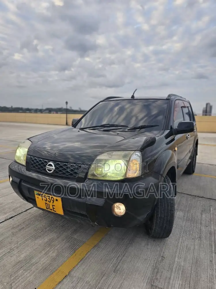 Nissan X-Trail 2006 Black