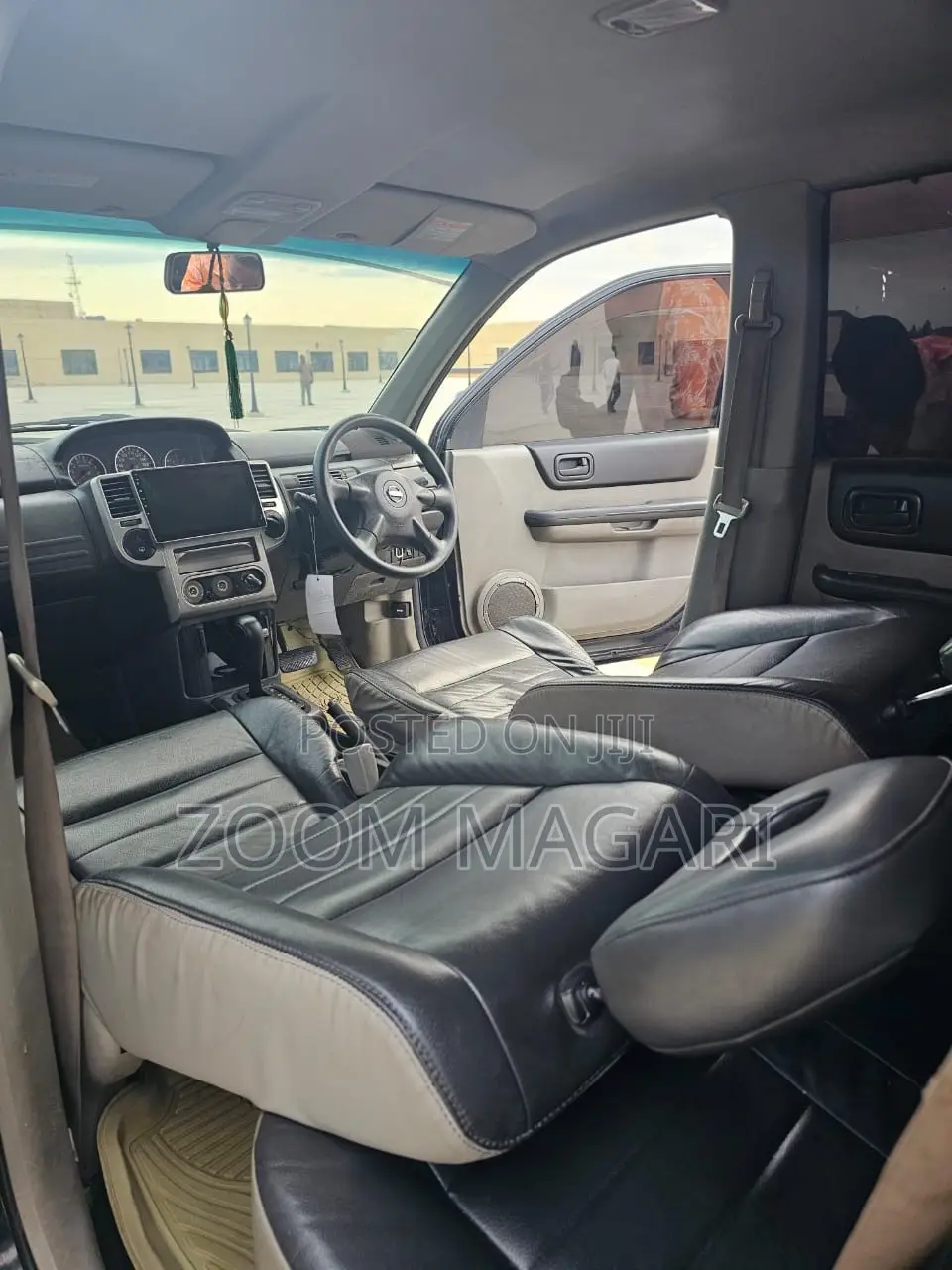 Nissan X-Trail 2006 Black