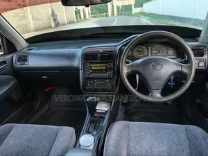 Toyota Carina 2001