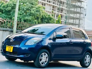 Toyota Vitz 2005